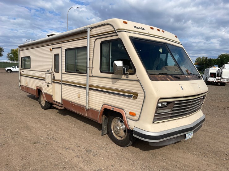 #123-•-1986-monitor-gl-holiday-rambler-rv-(has-mn-title)-(princeton,-mn)-image-7