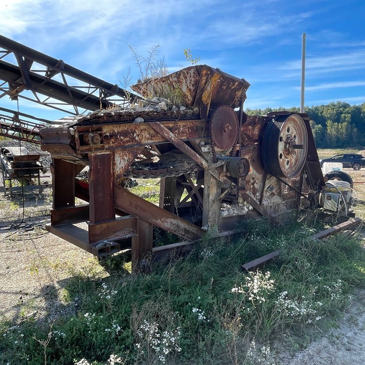 #321 • Rogers Iron Works Jaw Crusher (West Bend, WI)