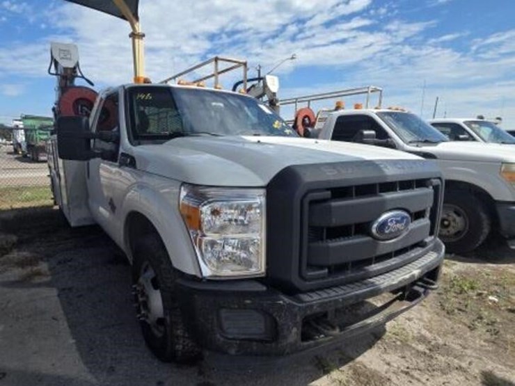 2016-ford-f350-image-2