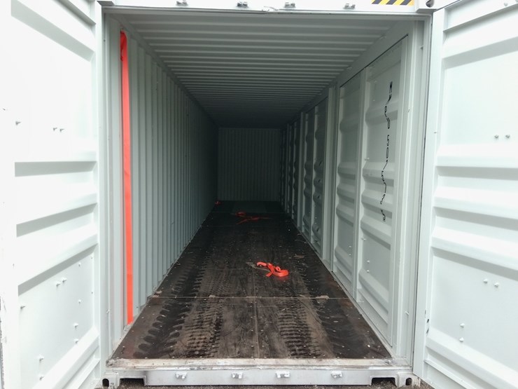 8'x40'x9.5'-high-cube-shipping-container-image-5