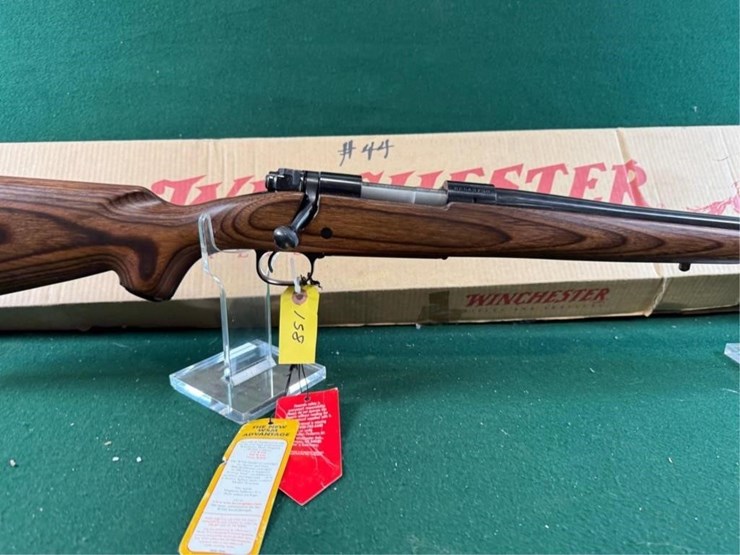 winchester-mdl.70-300-wsm-rifle-image-3