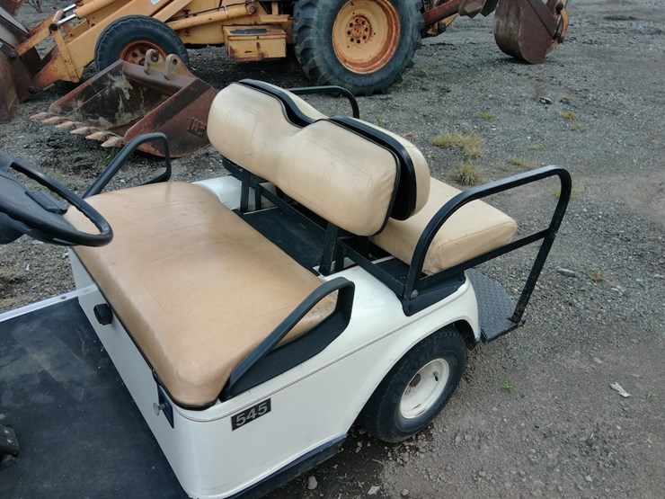 ez-go-golf-cart-image-5
