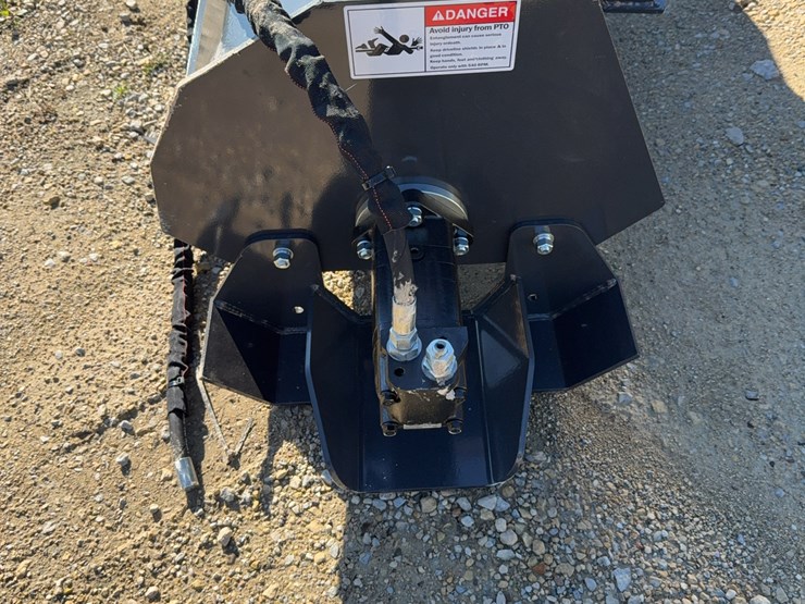 unused-2026-skid-steer-hydraulic-rotary-tiller-attachment-...-broken-hydraulic-line-view-photos-image-6