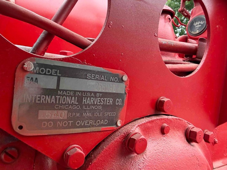 1948-ih-mccormick-farmall-super-a-tractor-image-26