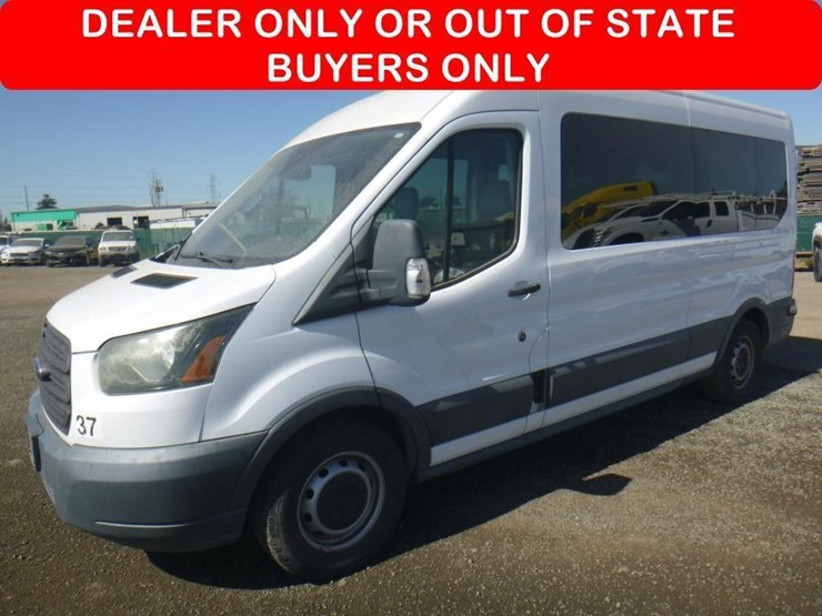 2017-ford-transit-image-1