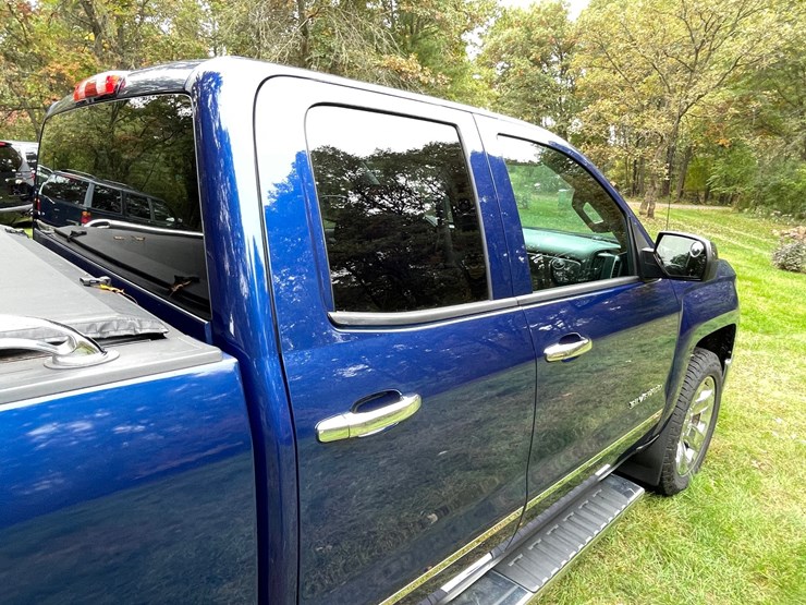 2014-chevrolet-1500-image-40