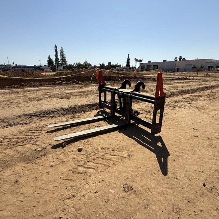 Caterpillar Wheel Loader Forks