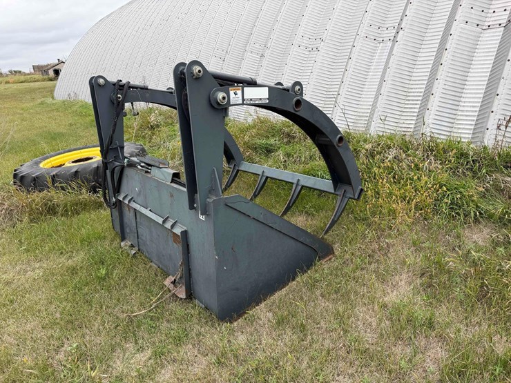 grapple-bucket-image-1