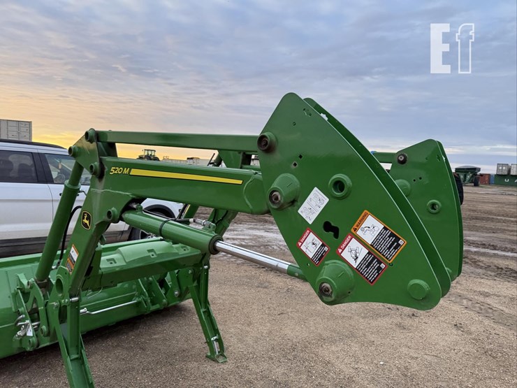 2023-john-deere-520m-image-7