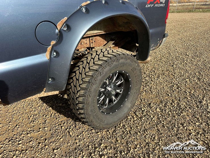 2005-ford-f350-image-43