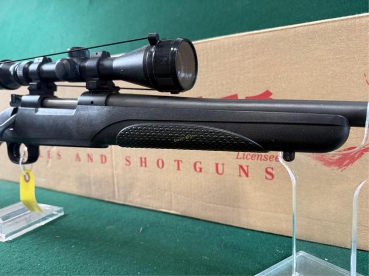 nib-winchester-mdl.70-300-wsm-rifle-image-4