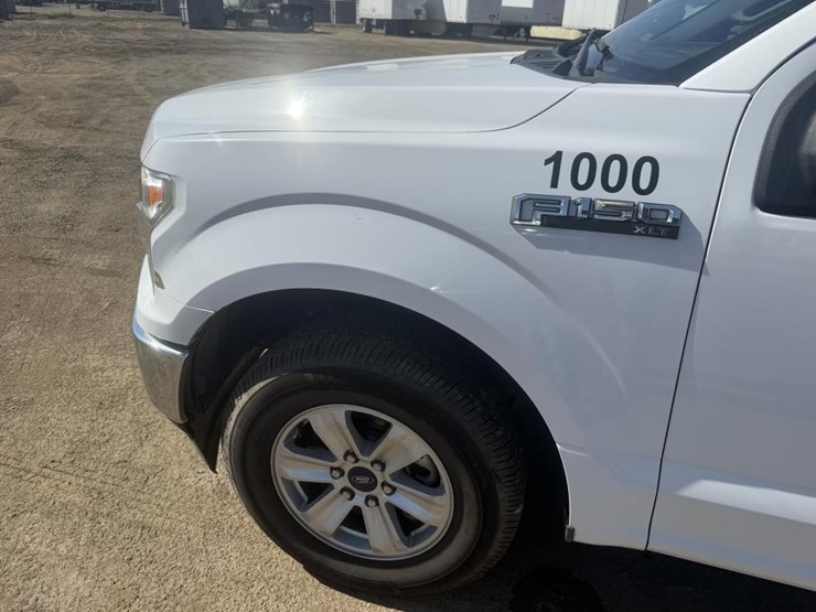 2020-ford-f150-image-10