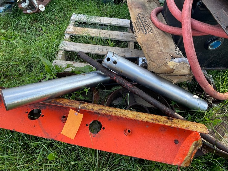 #3237-•-scrap-steel-image-4