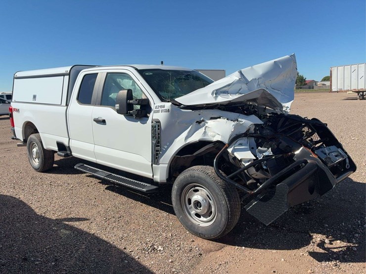 2024-ford-f350-image-4