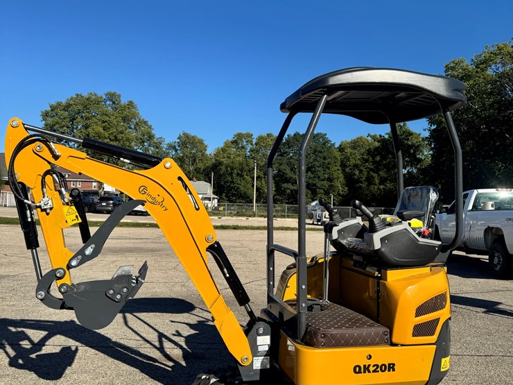2026-unused-qk20r-mini-excavator-image-1