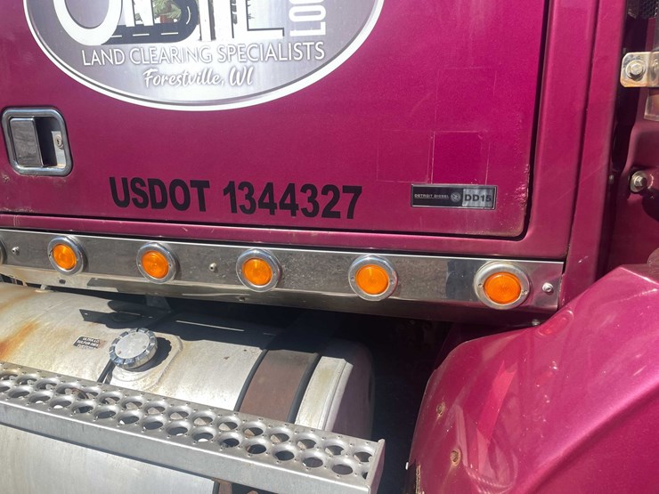 #117-•-2011-western-star-semi-tractor-(has-wi-title)-(forestville,-wi)-image-45