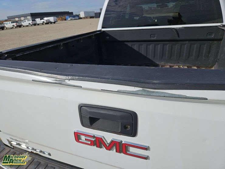 2017-gmc-sierra-1500-image-29