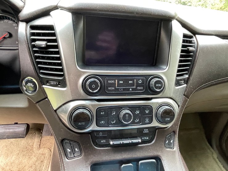 2015-chevrolet-1500-image-70