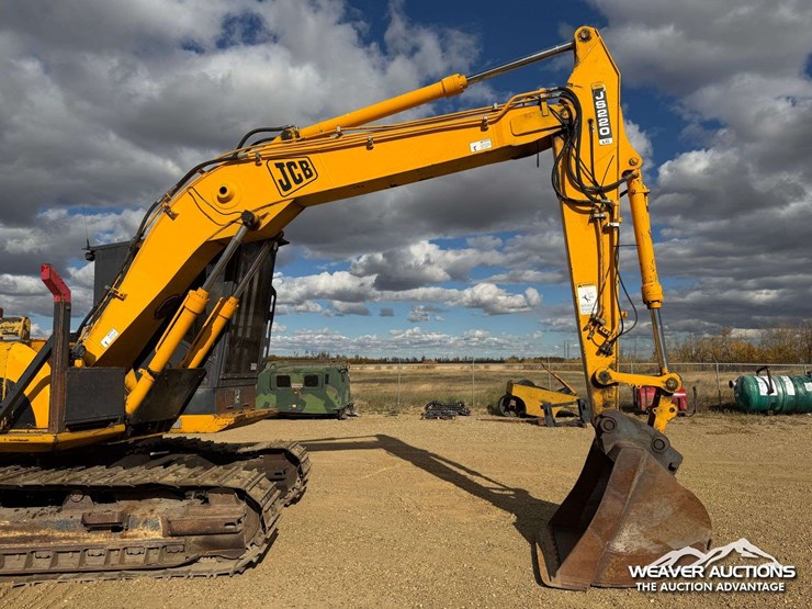 jcb-js220-lc-image-26