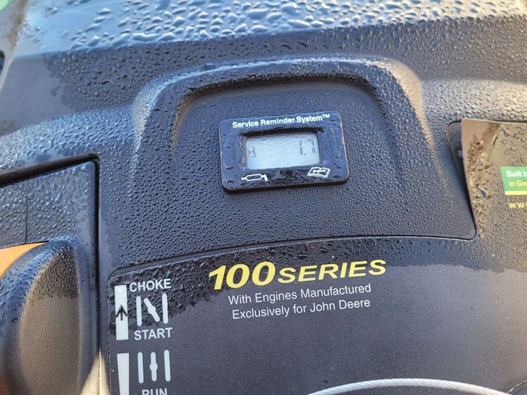 john-deere-d125-image-8