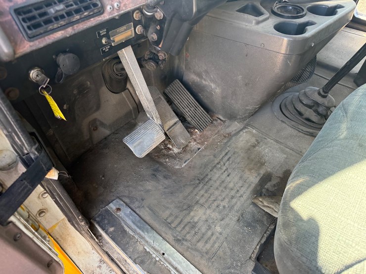 2002-international-9400i-image-25