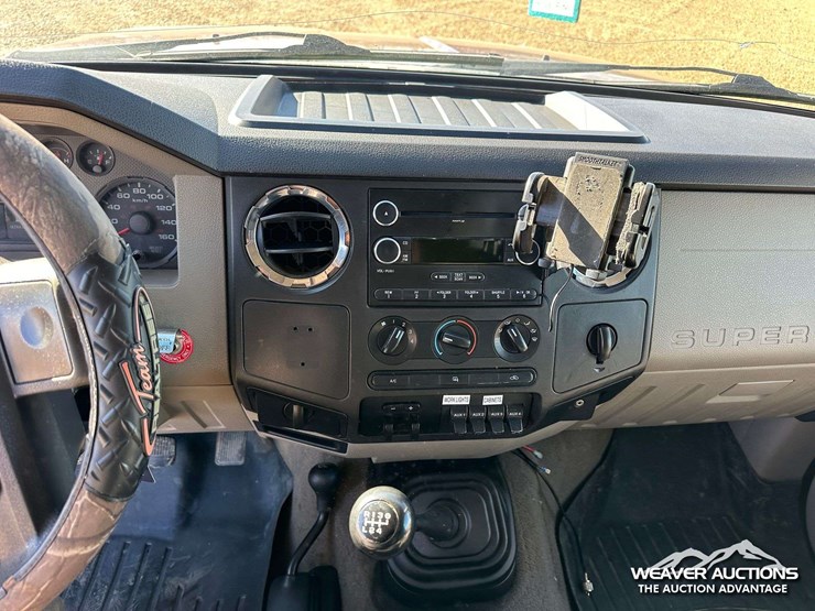 2009-ford-f550-xlt-image-12