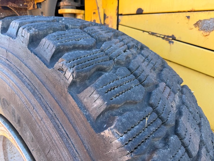 deere-644j-image-108