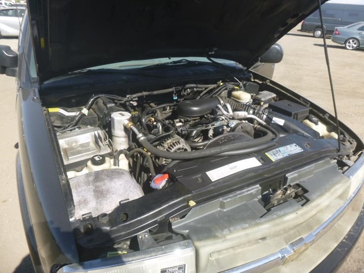2002-chevrolet-blazer-image-12