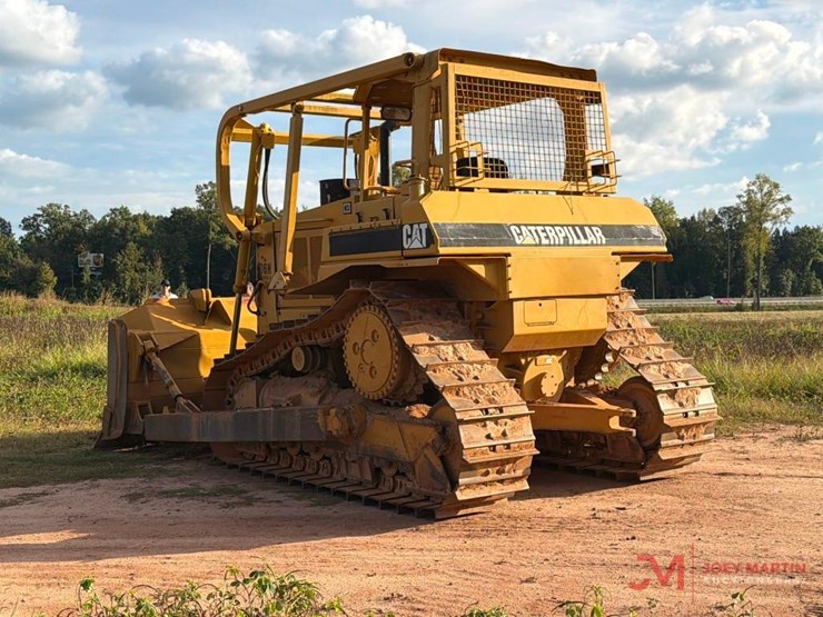 caterpillar-d6h-image-3