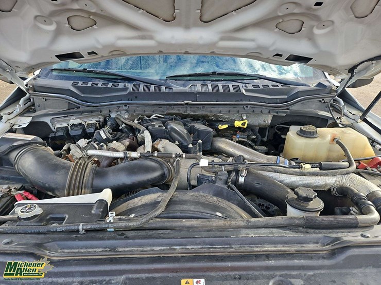 2017-ford-f550-image-26