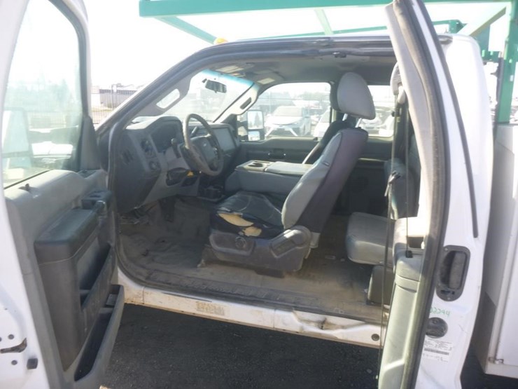 2015-ford-f350-image-9