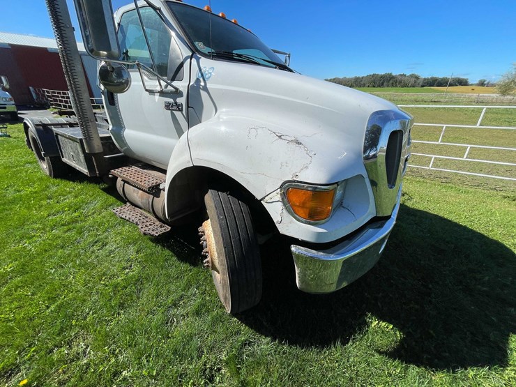 2008-ford-f750-image-44