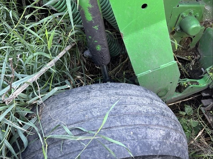 2011-john-deere-956-image-6