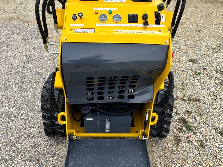 unused-2026-mini-skid-steer-loader-...-ats-t460-image-6