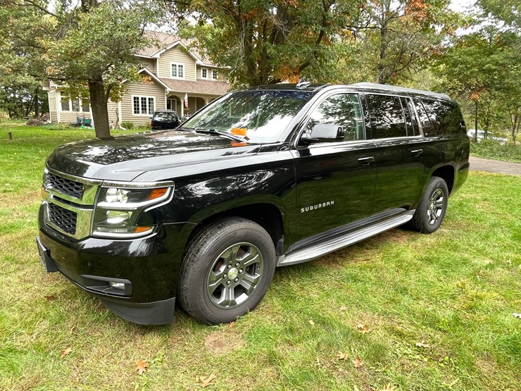 2015-chevrolet-1500-image-1