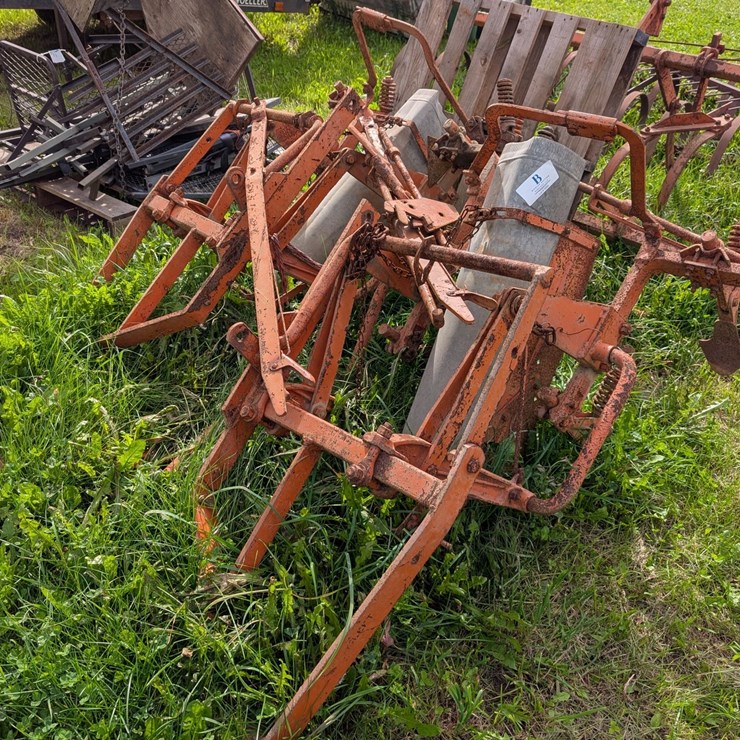 #4054 • Allis Chalmers Corn Cultivator