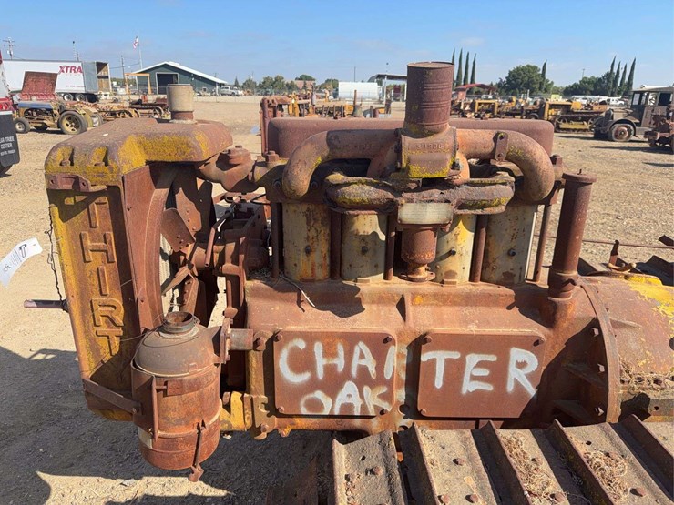 caterpillar-thirty-image-11
