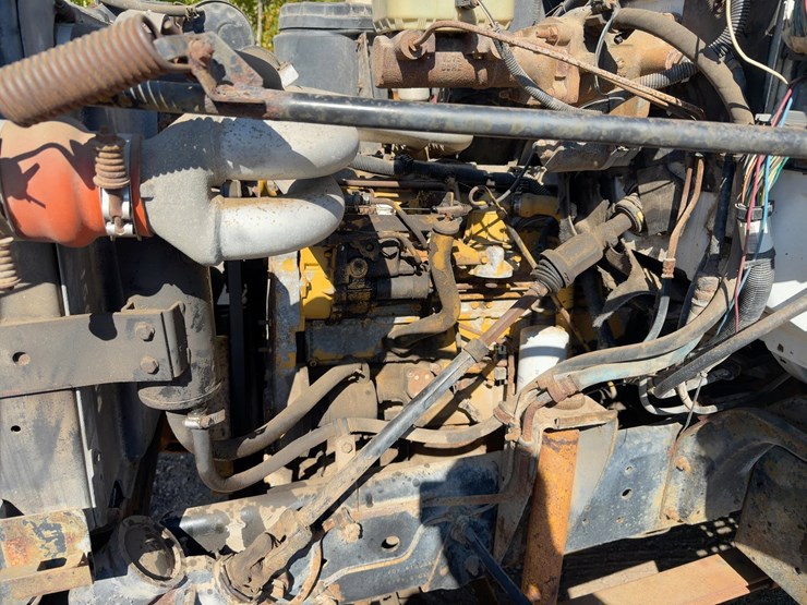 1995-caterpillar-3116-image-8
