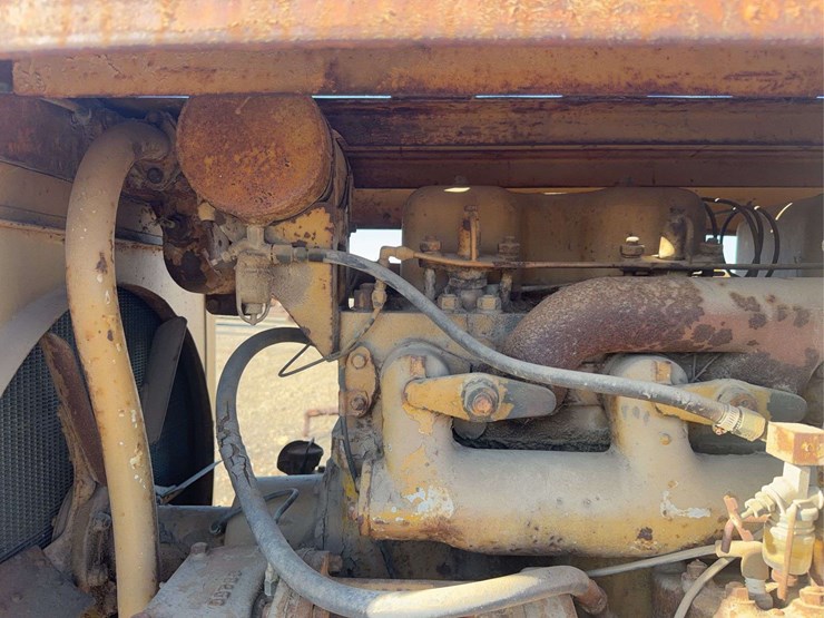 caterpillar-d7-image-22