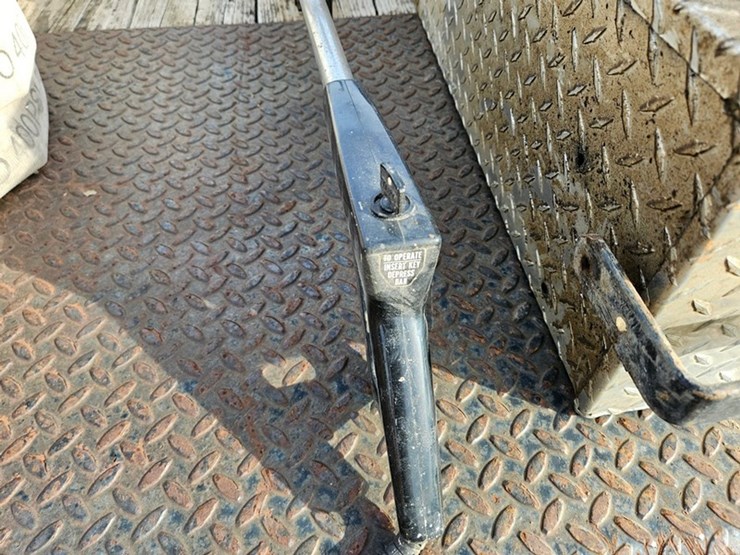 #2143-•-toro-power-shovel-image-5