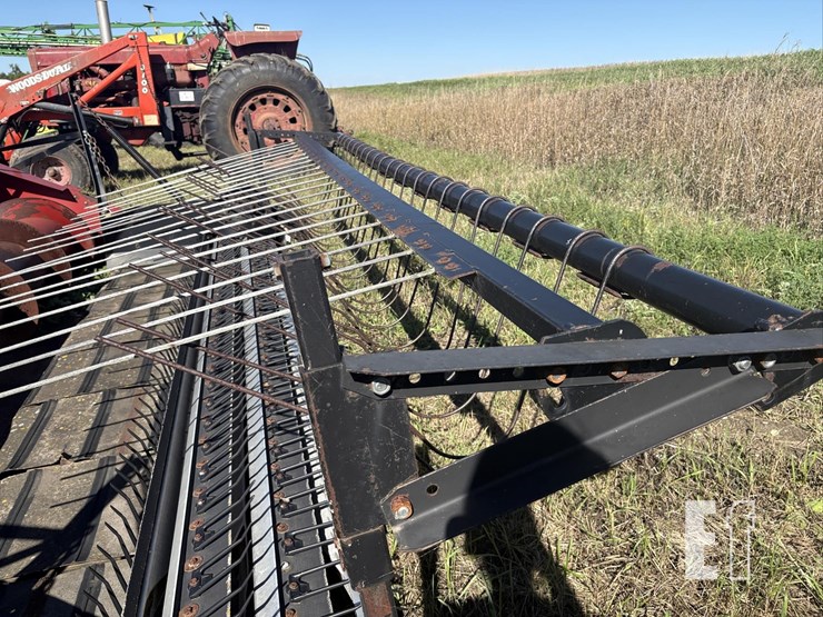case-ih-1015-image-18