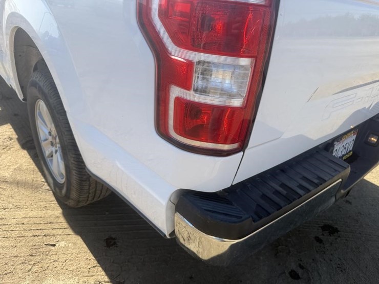 2020-ford-f150-image-32