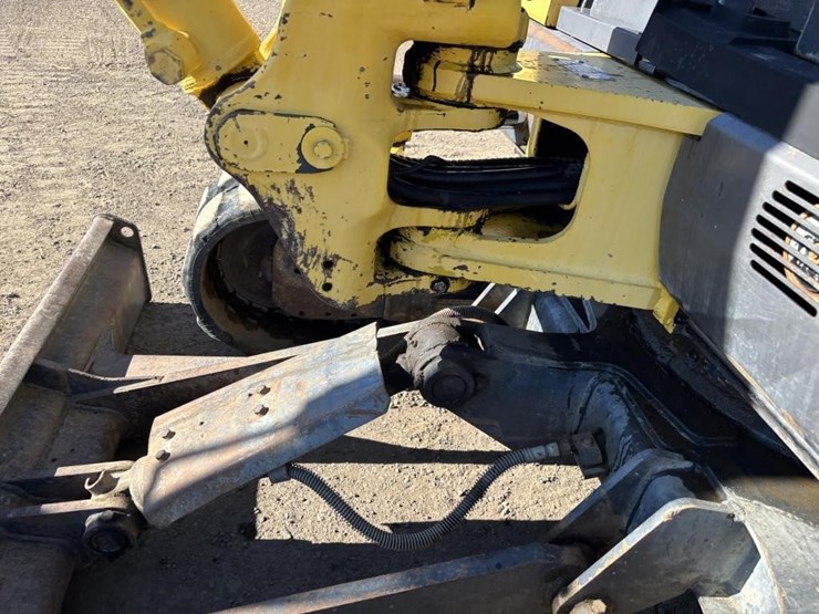 2003-kobelco-sk45sr-image-21