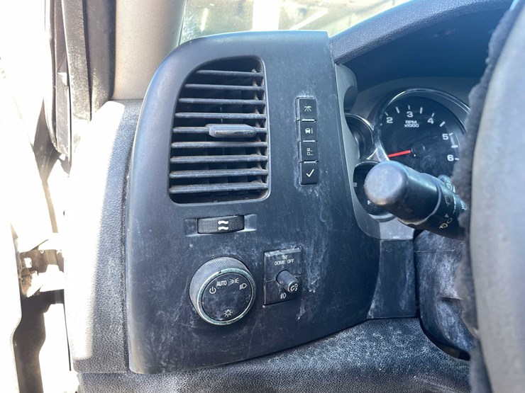 2008-chevrolet-2500-image-10