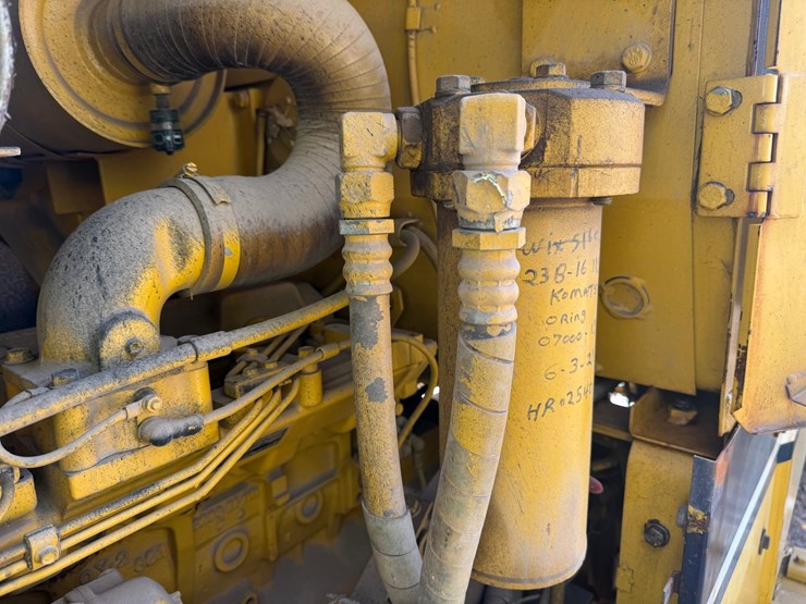 #3534-•-komatsu-gd305a-motor-grader-image-70