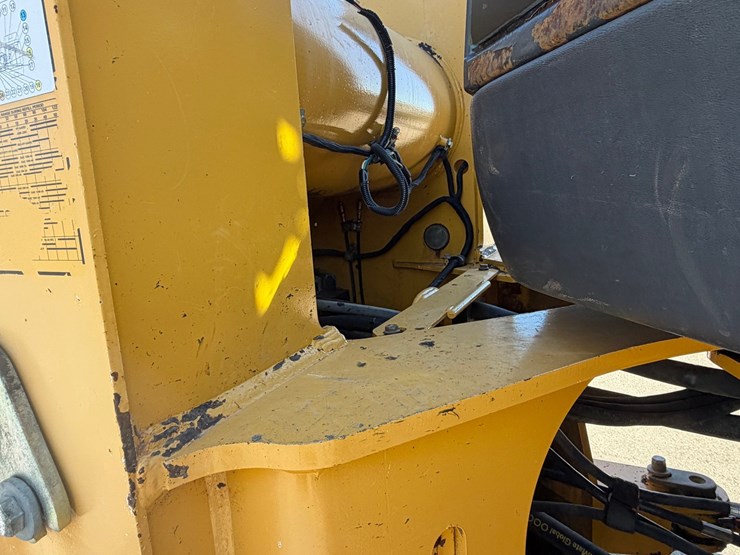 deere-544k-image-49