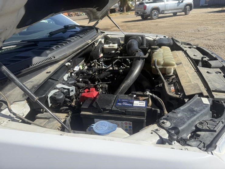2020-ford-f150-image-54