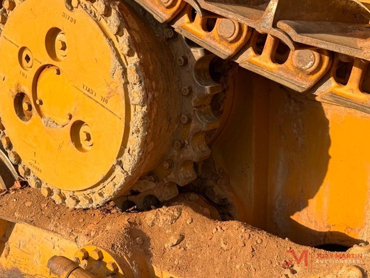 caterpillar-d6h-image-23