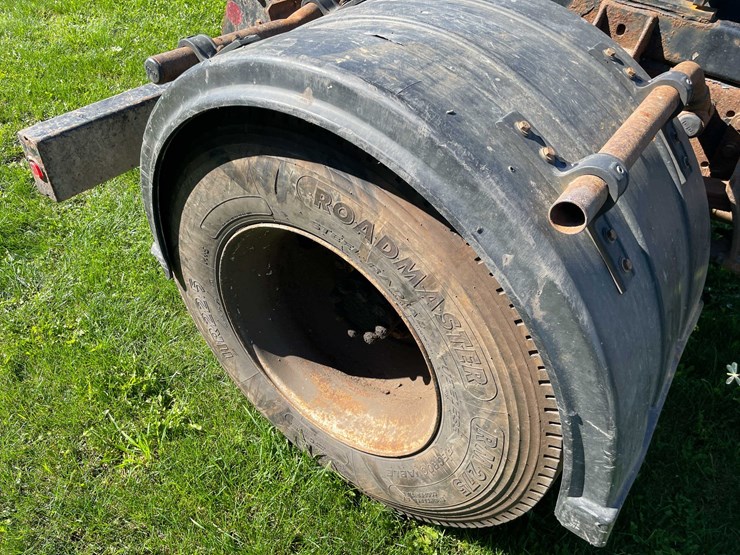 2008-ford-f750-image-32
