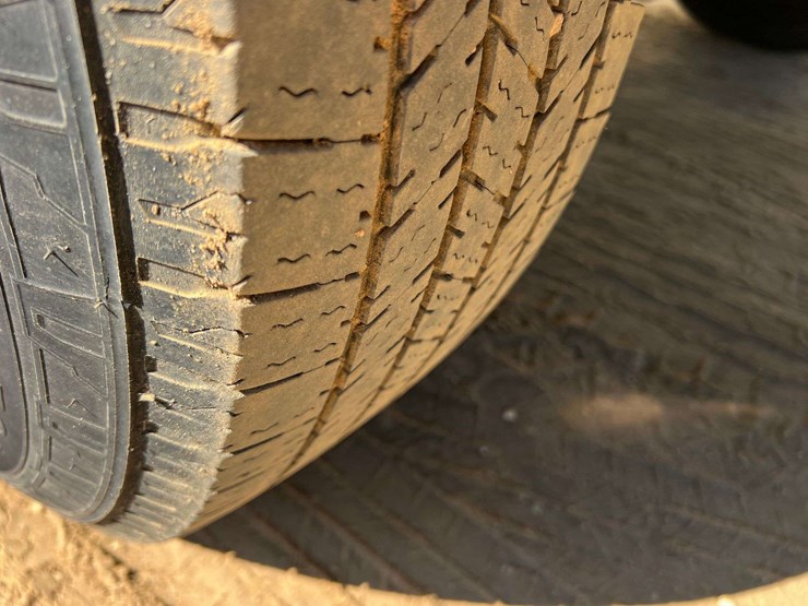 2006-ford-e350-image-29